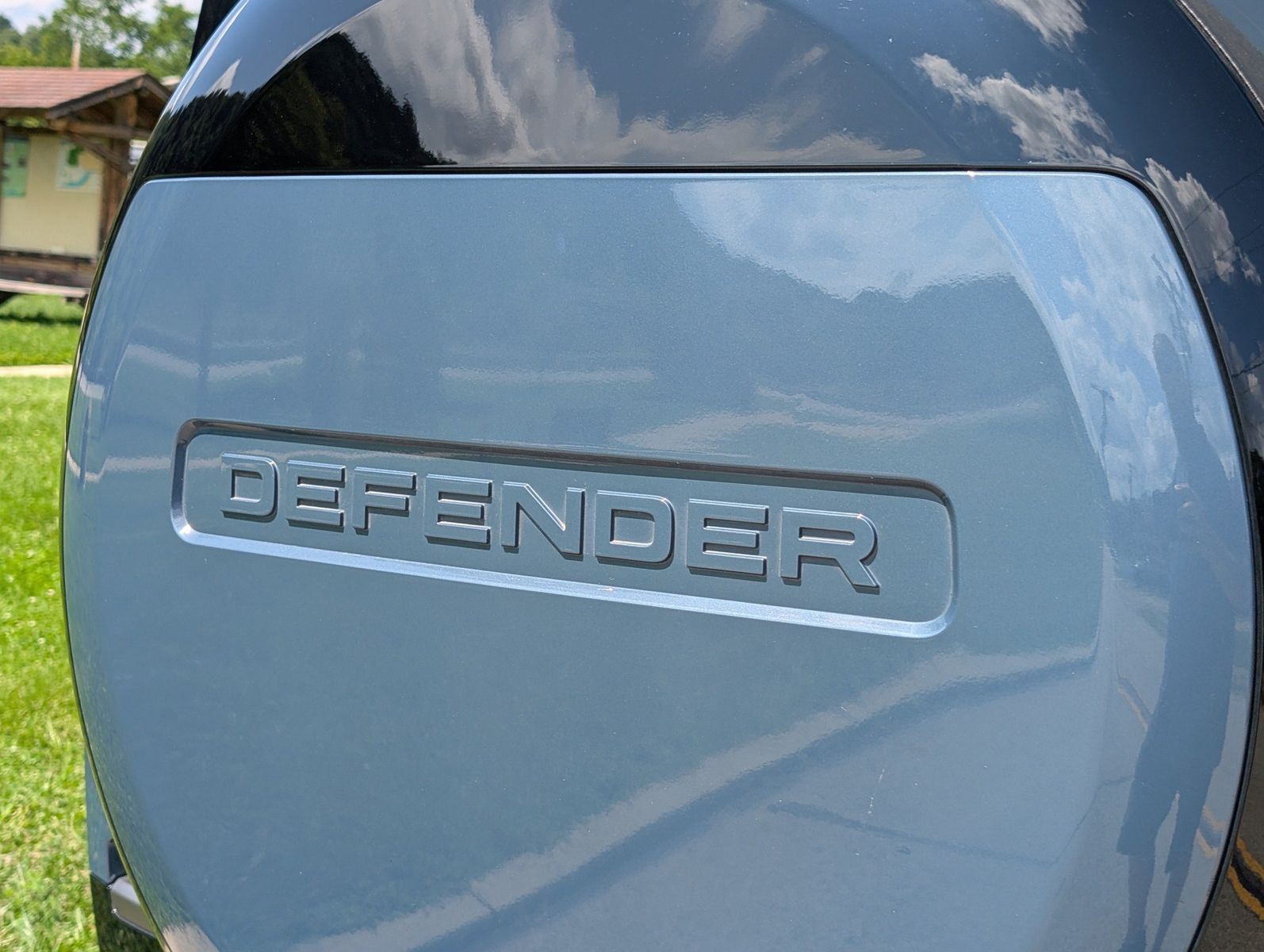 2024 Land Rover Defender 29
