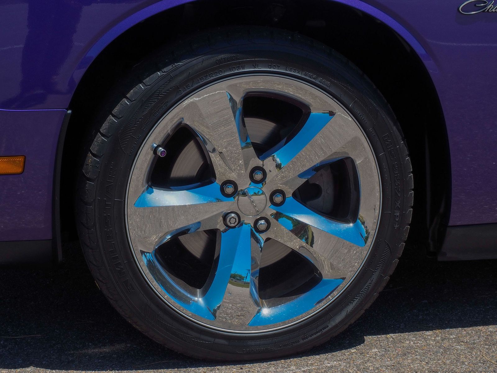 2010 Dodge Challenger 31