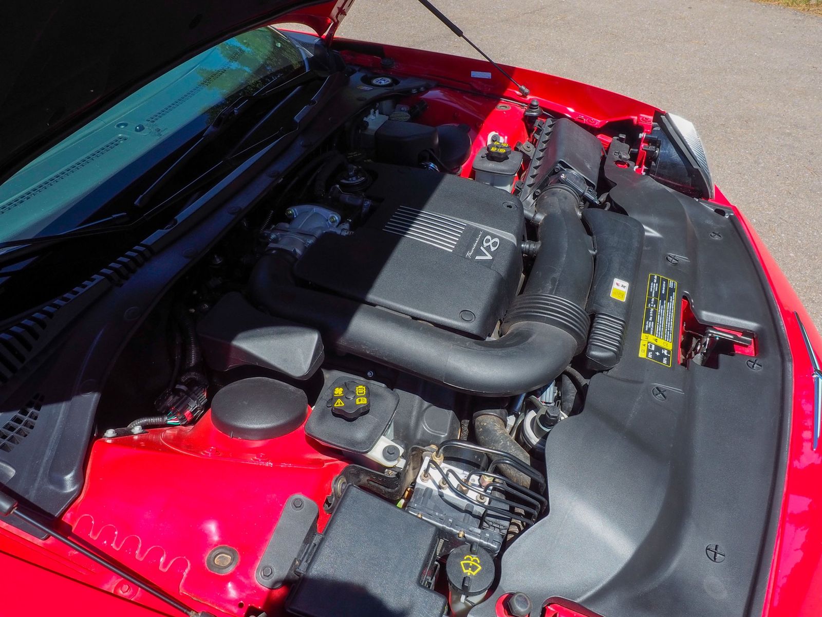 2002 Ford Thunderbird 38
