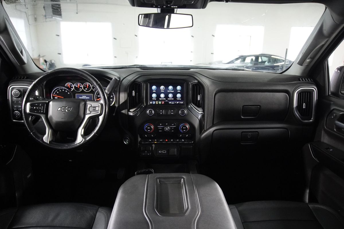 2021 Chevrolet Silverado 1500 4WD Crew Cab Short Bed RST