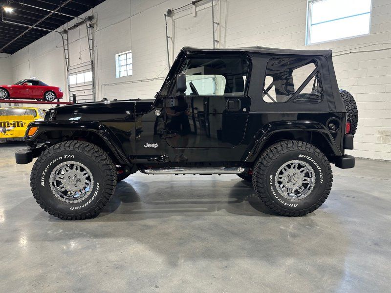 2005 Jeep Wrangler X, photo 2
