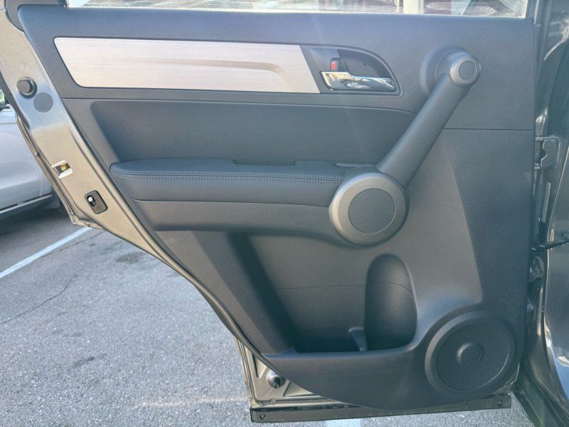 2011 Honda CR-V EX-L photo 23