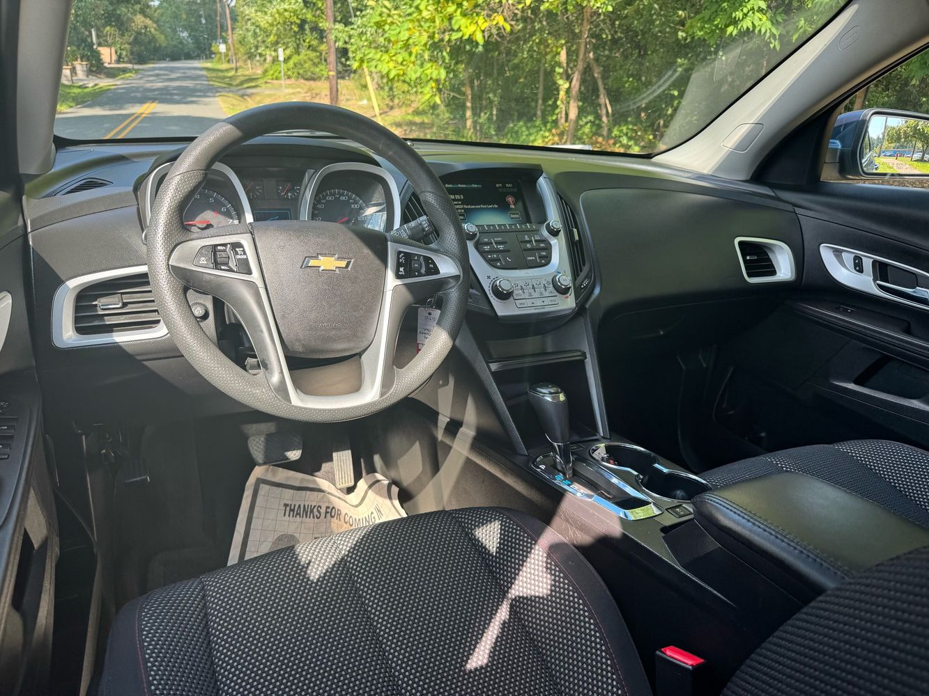 2016 Chevrolet Equinox LT photo 19