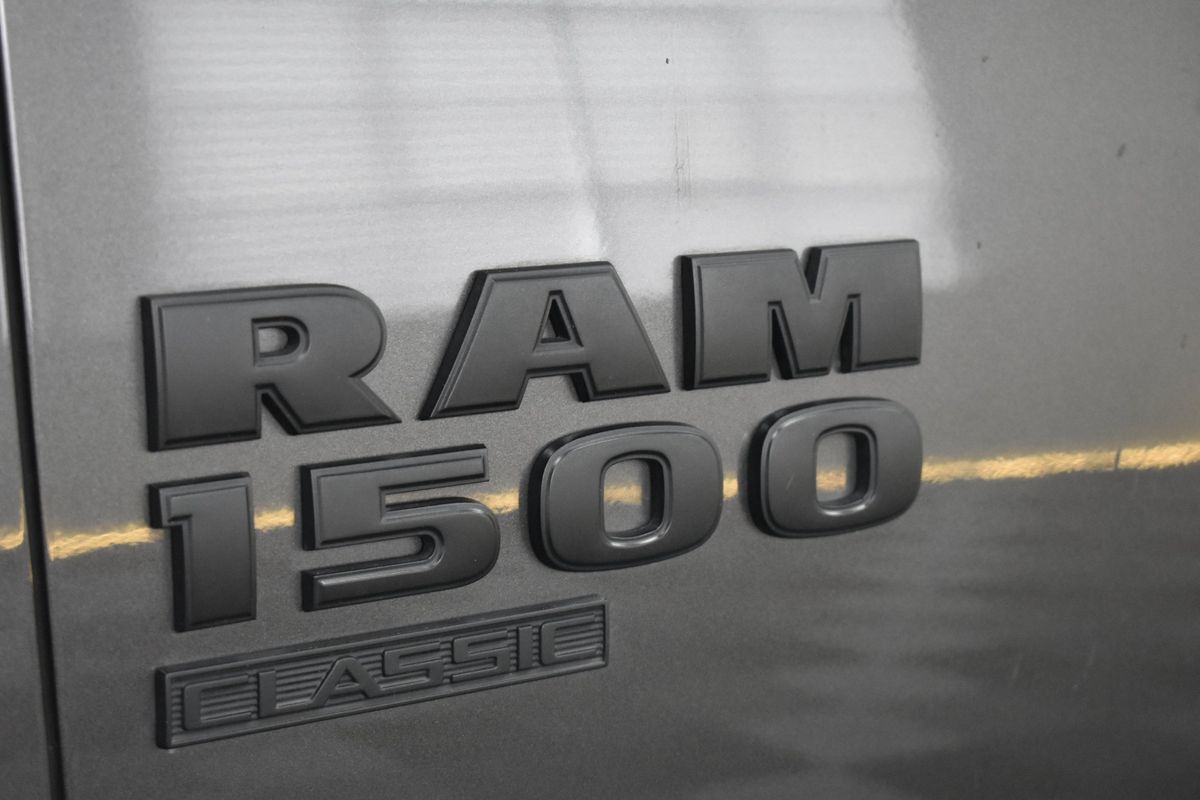 2022 Ram 1500 Classic Warlock Quad Cab 4x4 6'4" Box