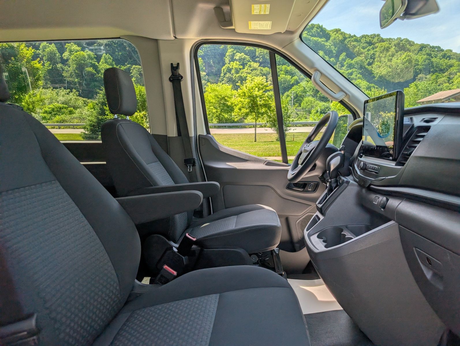 2023 Ford Transit-350 Passenge 16
