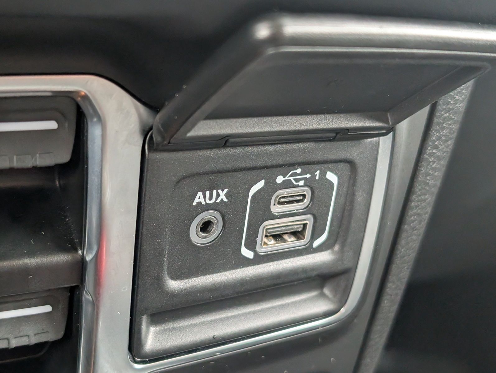 2025 Jeep Wrangler 4xe 48