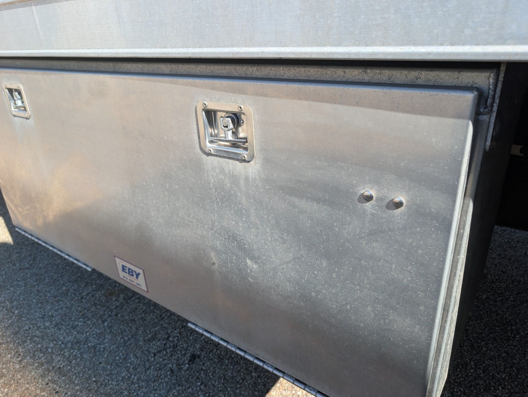 2018 Freightliner M2 106 21