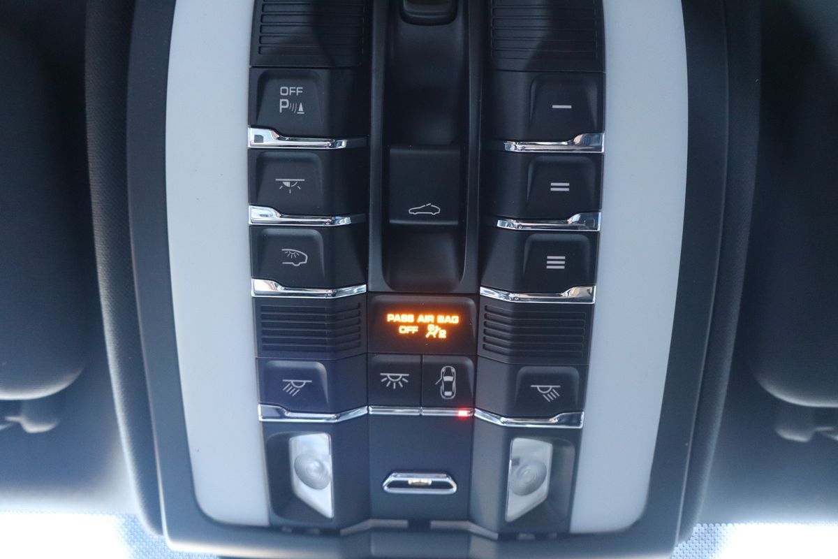 2016 Porsche Cayenne 