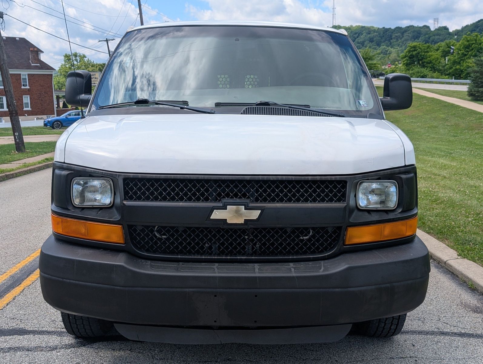 2011 Chevrolet Express 3500 10