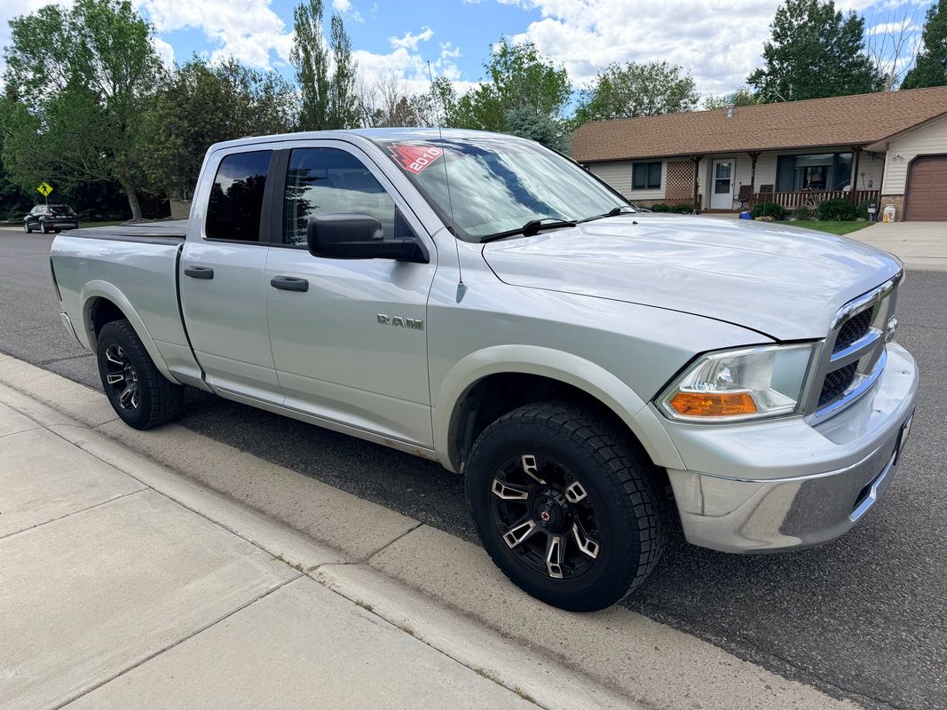 2010 Dodge Ram 1500 SLT 4x4 Quad Cab SWB's photo