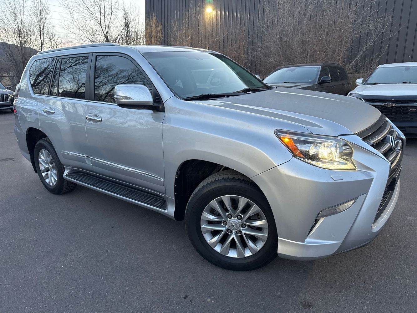 2017 Lexus GX Base's photo