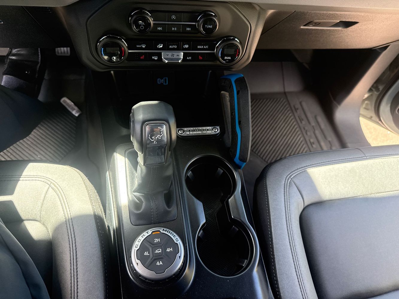 2023 Ford Bronco 2-Door Black Diamond - Photo 20