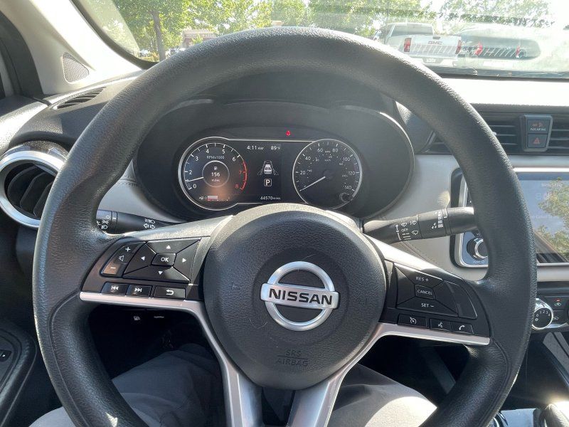 2020 Nissan Versa Sedan SV - Photo 12