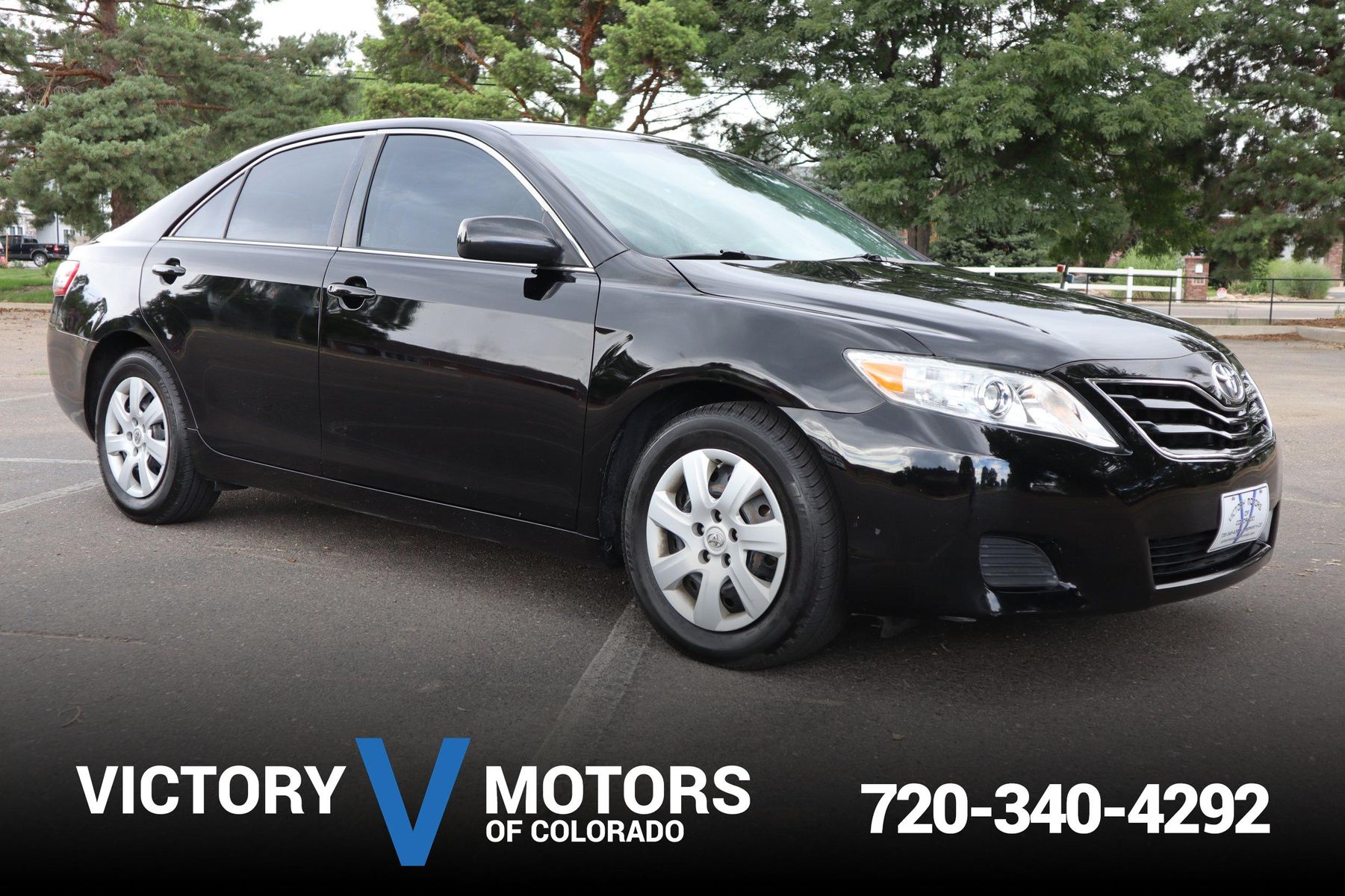 2011 Toyota Camry Base | Victory Motors of Colorado