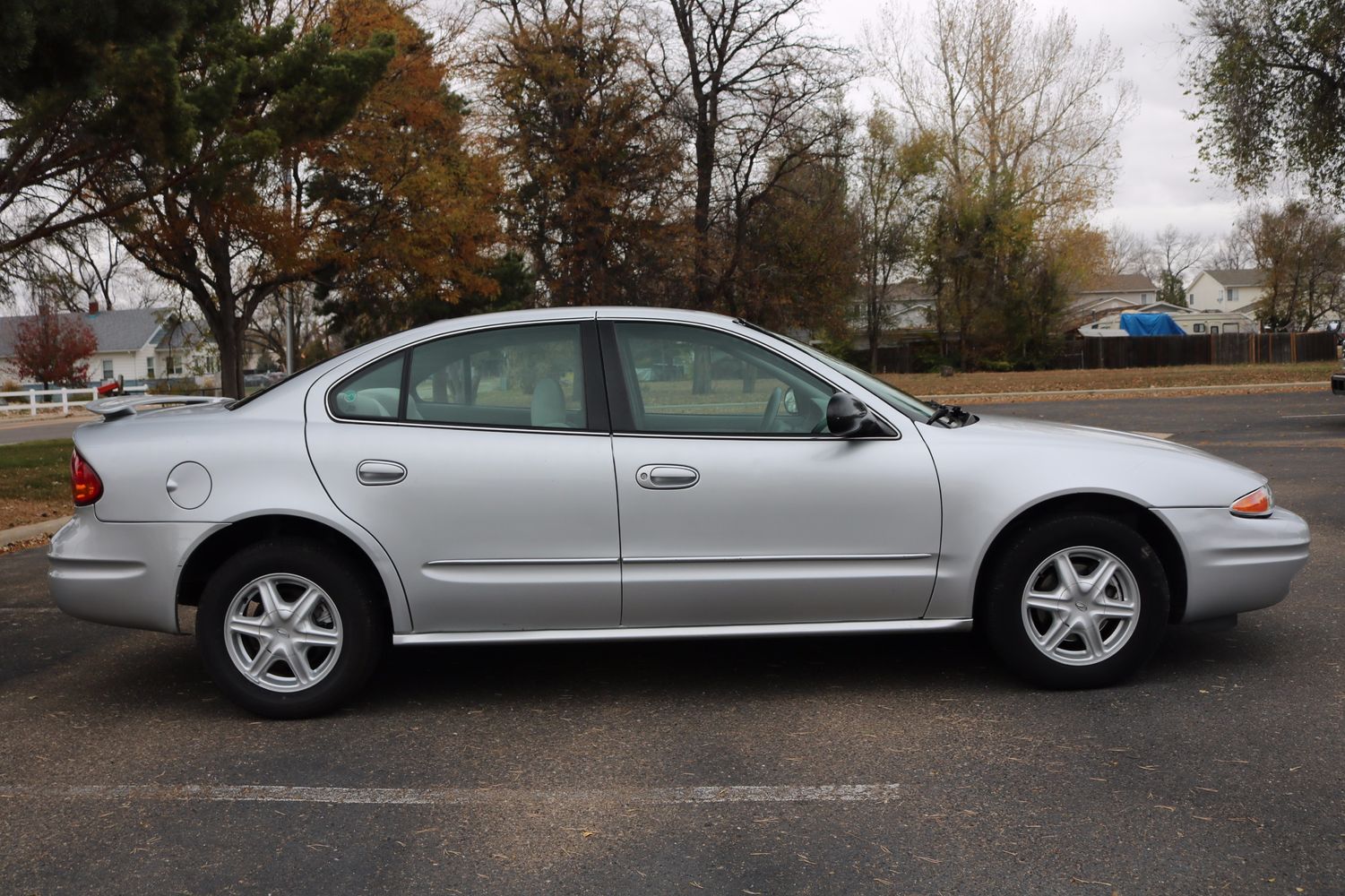 2004 Oldsmobile Alero GL1 | Victory Motors of Colorado