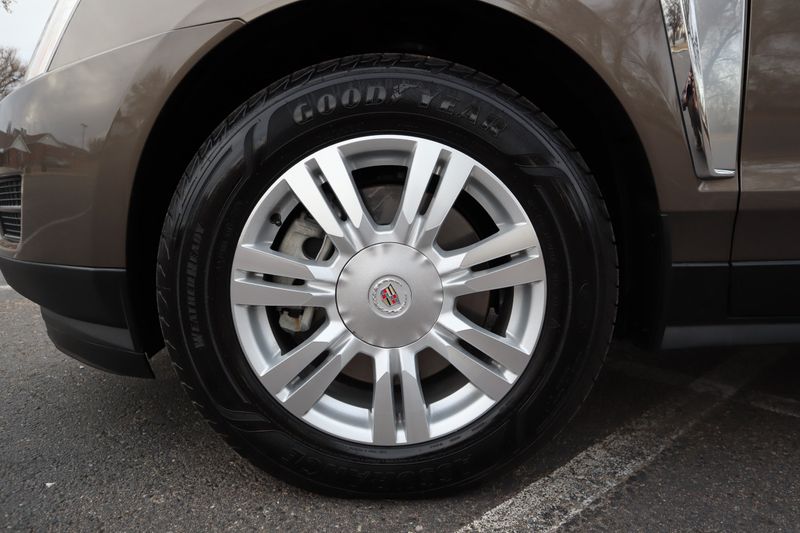 2015 Cadillac SRX Luxury Collection | Victory Motors of Colorado