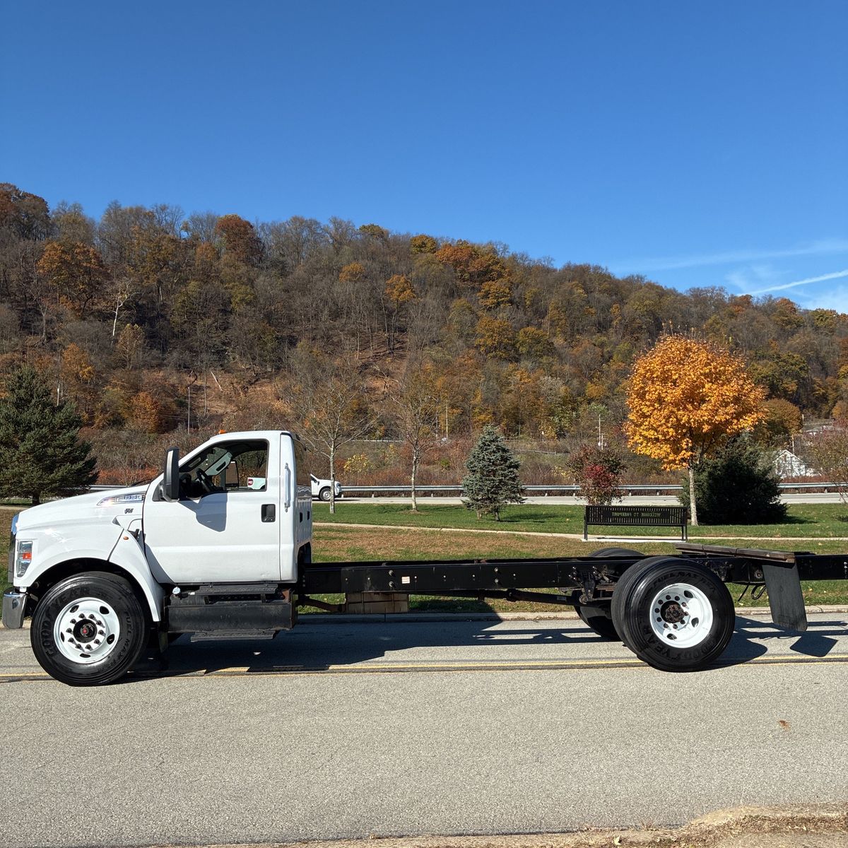 2019 Ford F-650 18