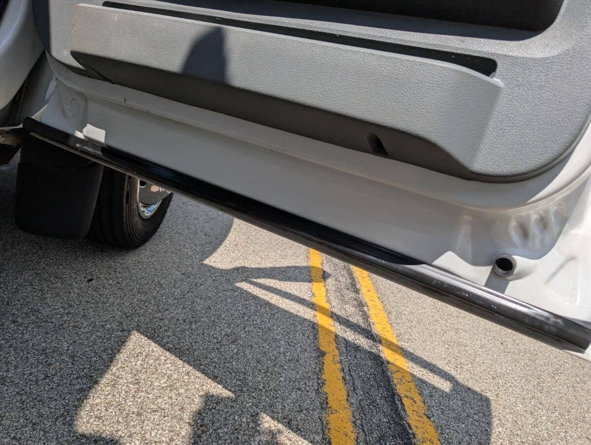 2011 Ford F-550 Super Duty 32