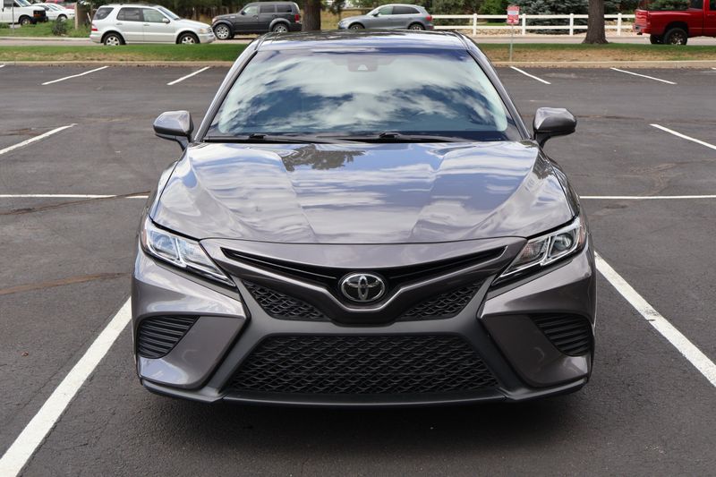2019 Toyota Camry SE | Victory Motors of Colorado
