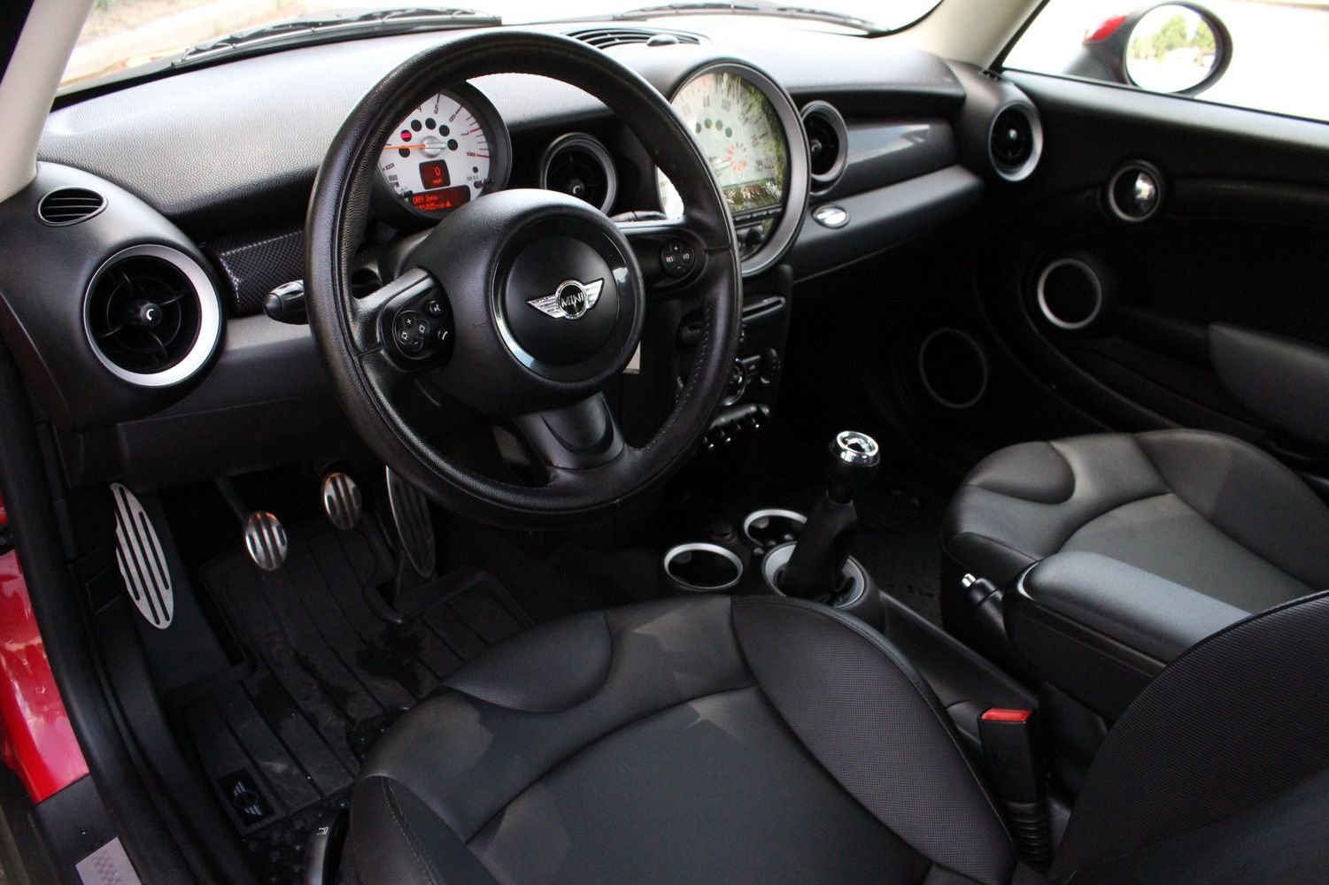 2012 MINI Cooper Hardtop S | Victory Motors of Colorado