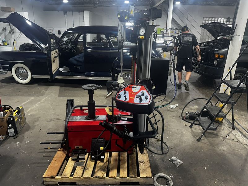 2019 Corghi Artiglio Master J Tire Machine & Balancer | Seibel's