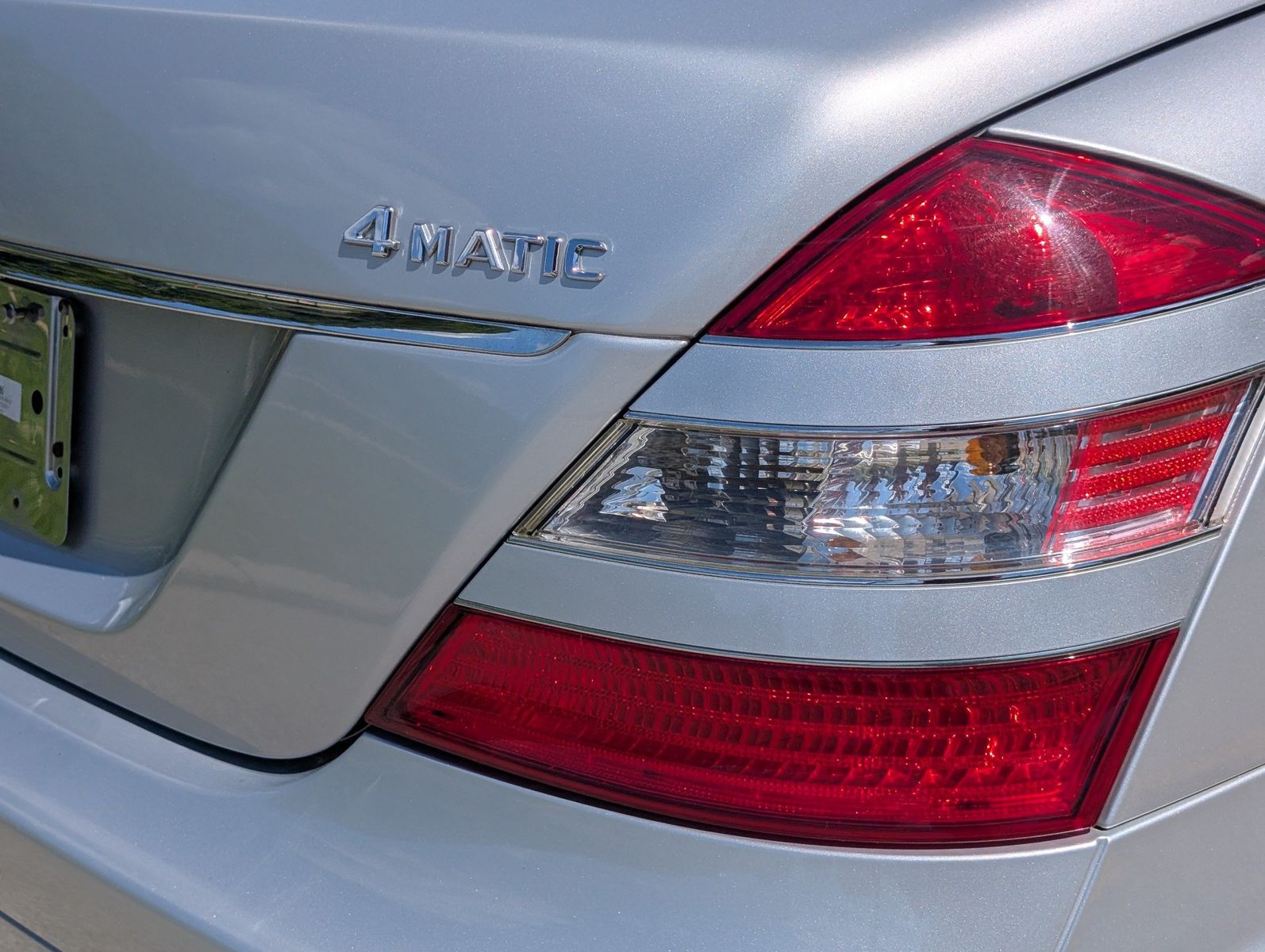 2009 Mercedes-Benz S-Class 51