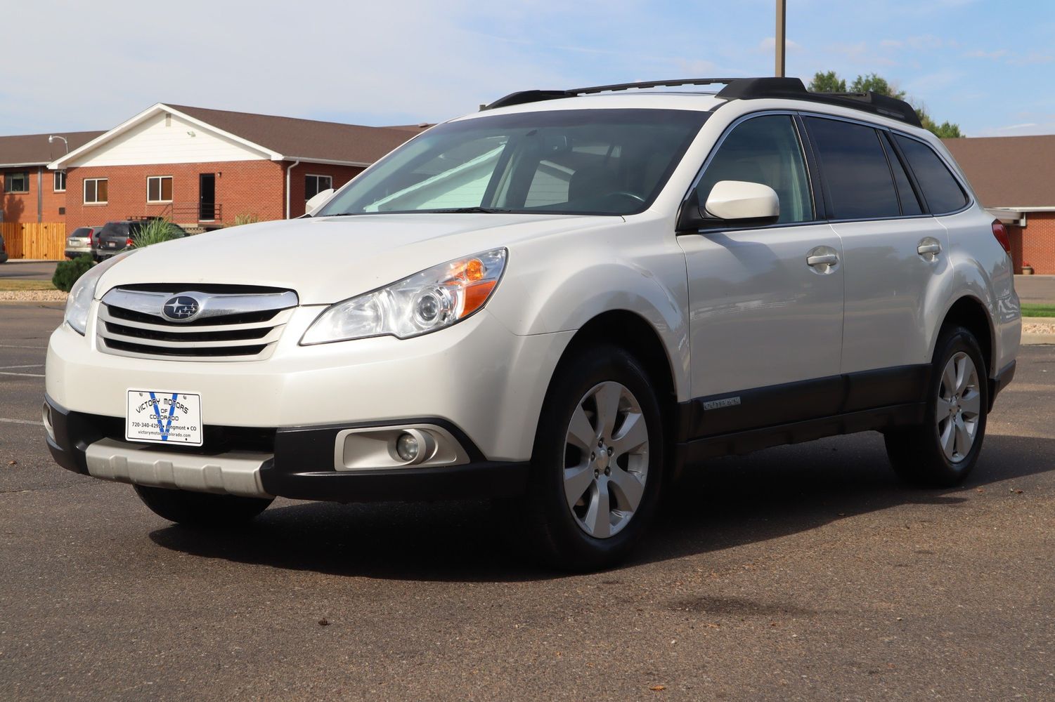 2011 Subaru Outback 2.5i Limited | Victory Motors of Colorado