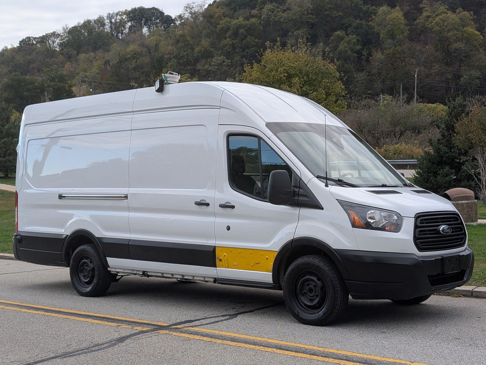 2019 Ford Transit-350 2