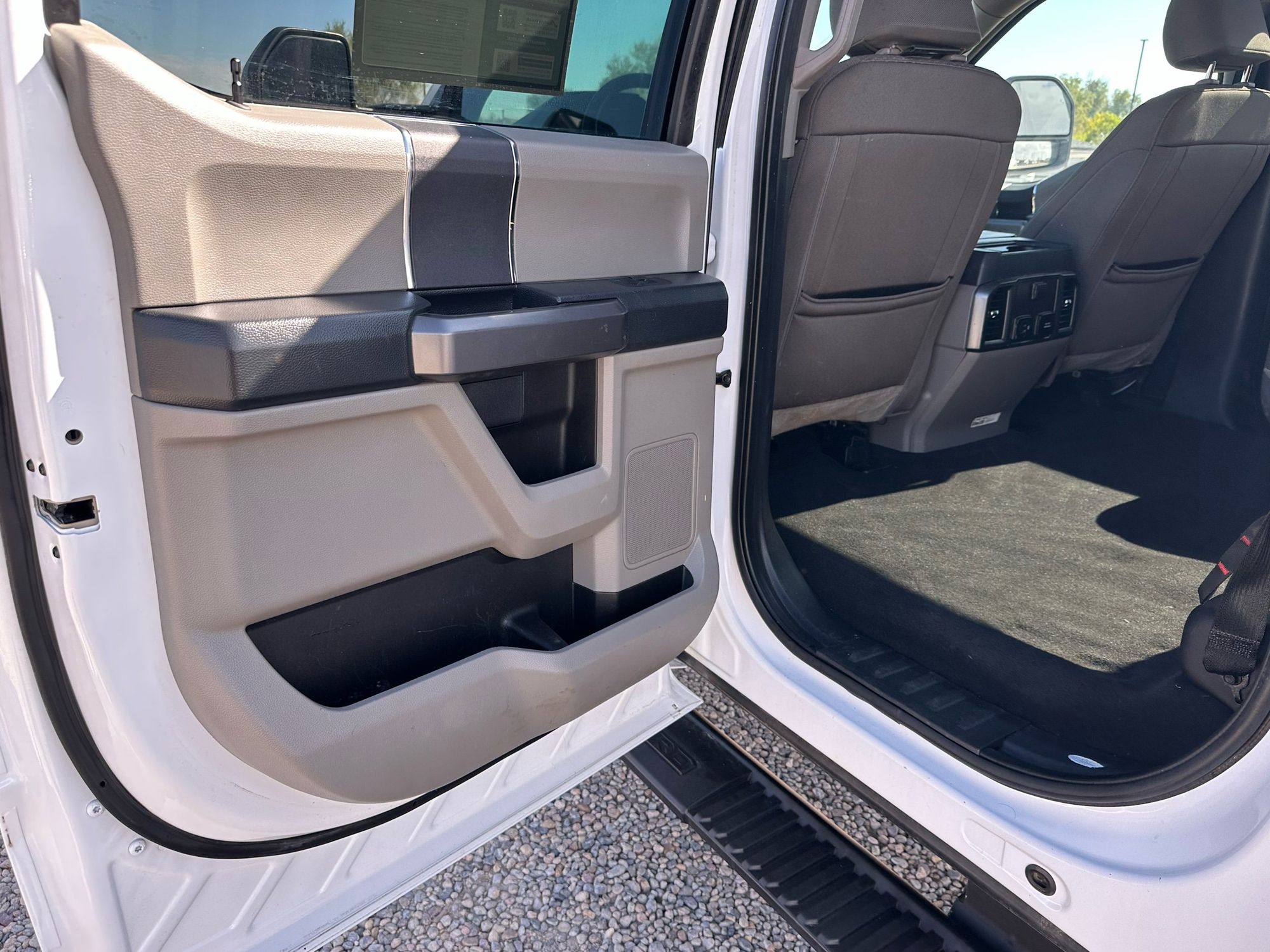2022 Ford F-250 XLT photo 27