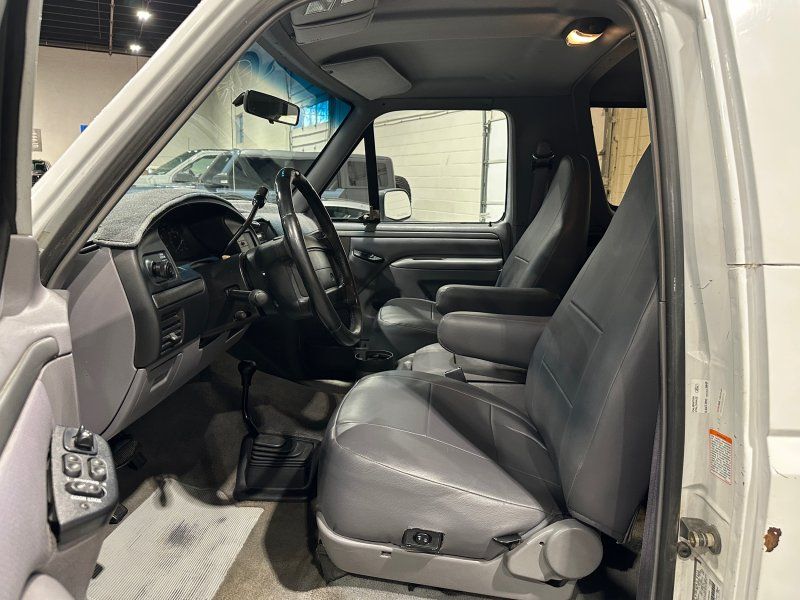 1995 Ford Bronco XLT, photo 10