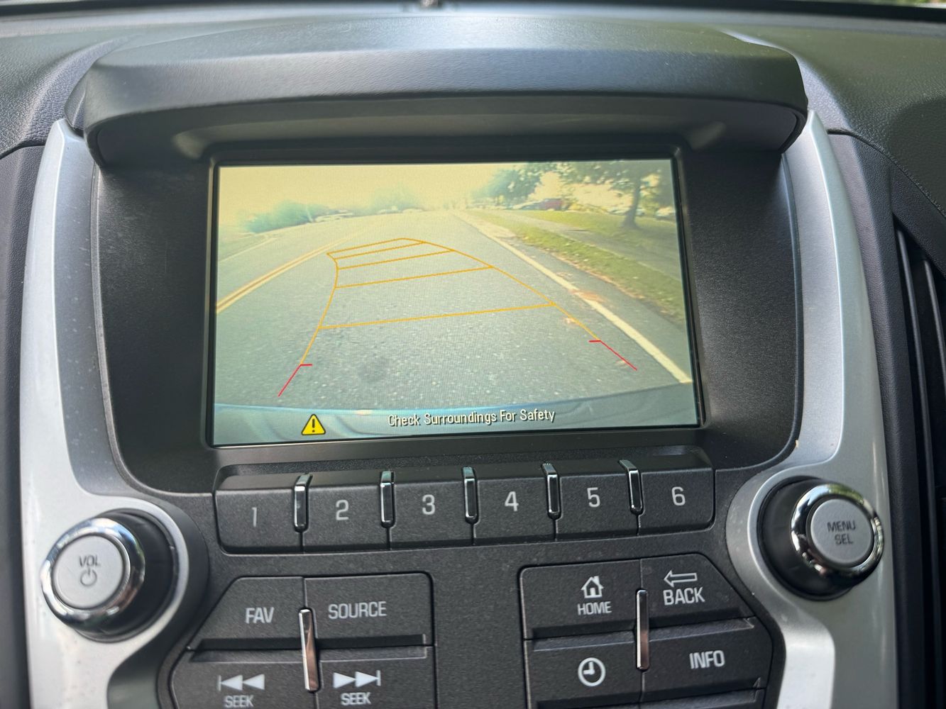 2016 Chevrolet Equinox LT photo 29
