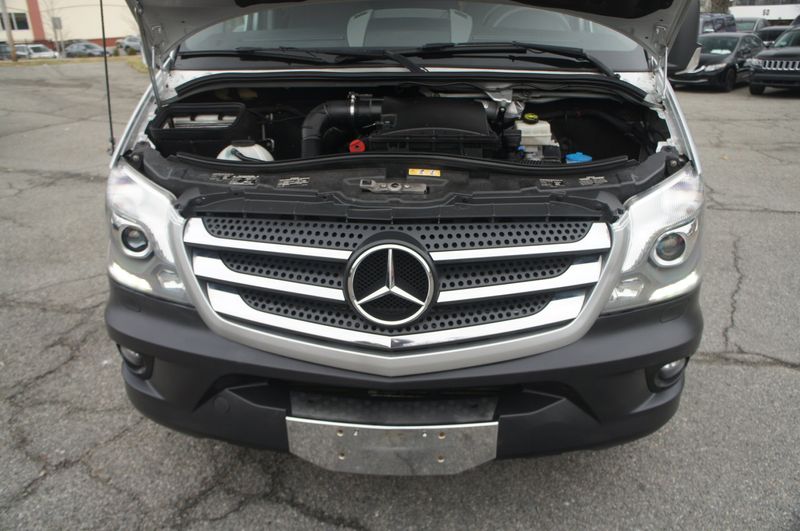 2014 Mercedes-Benz Sprinter Passenger 2500 | Zoom Auto Group