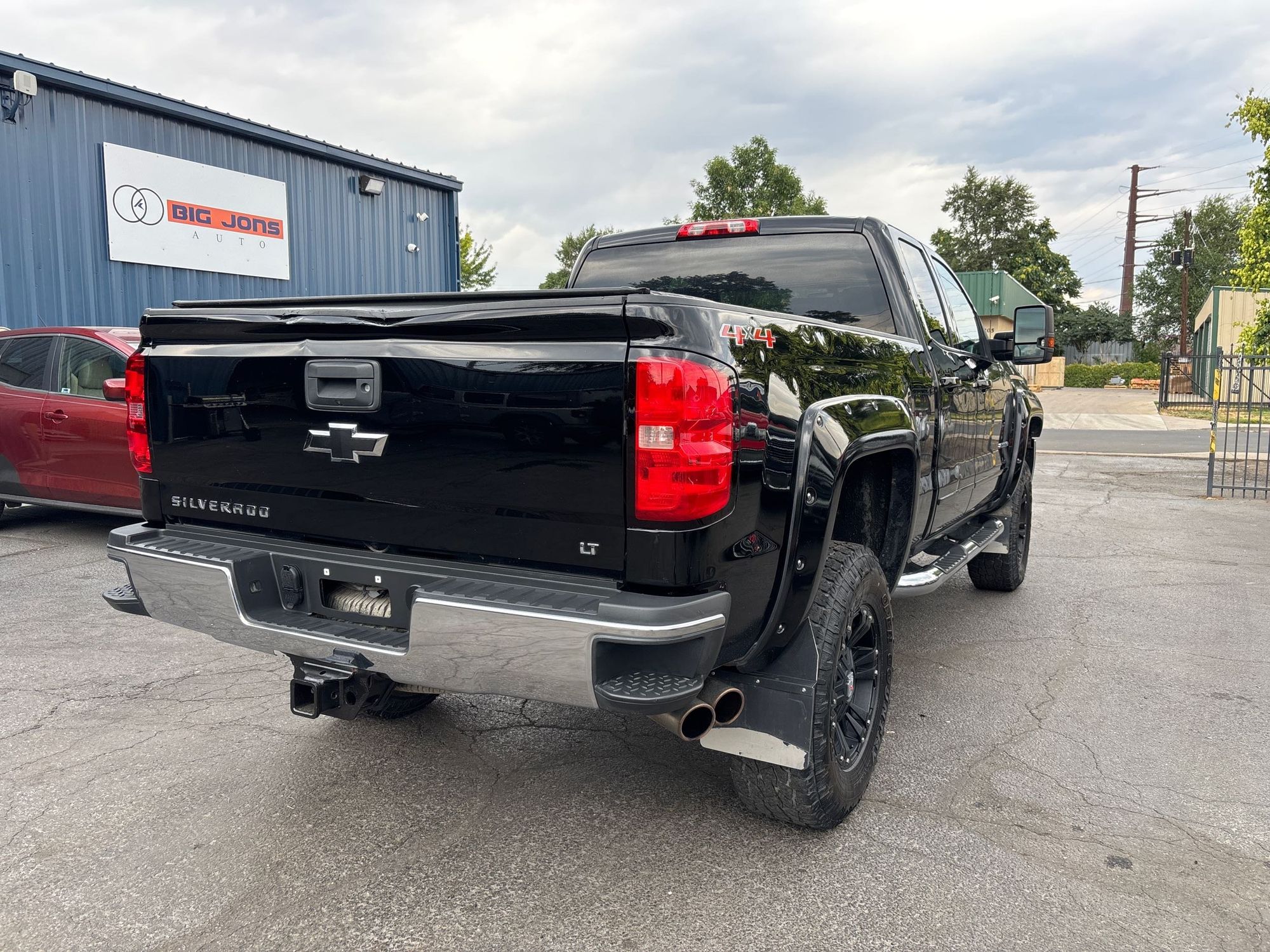 2016 Chevrolet Silverado LT photo 34