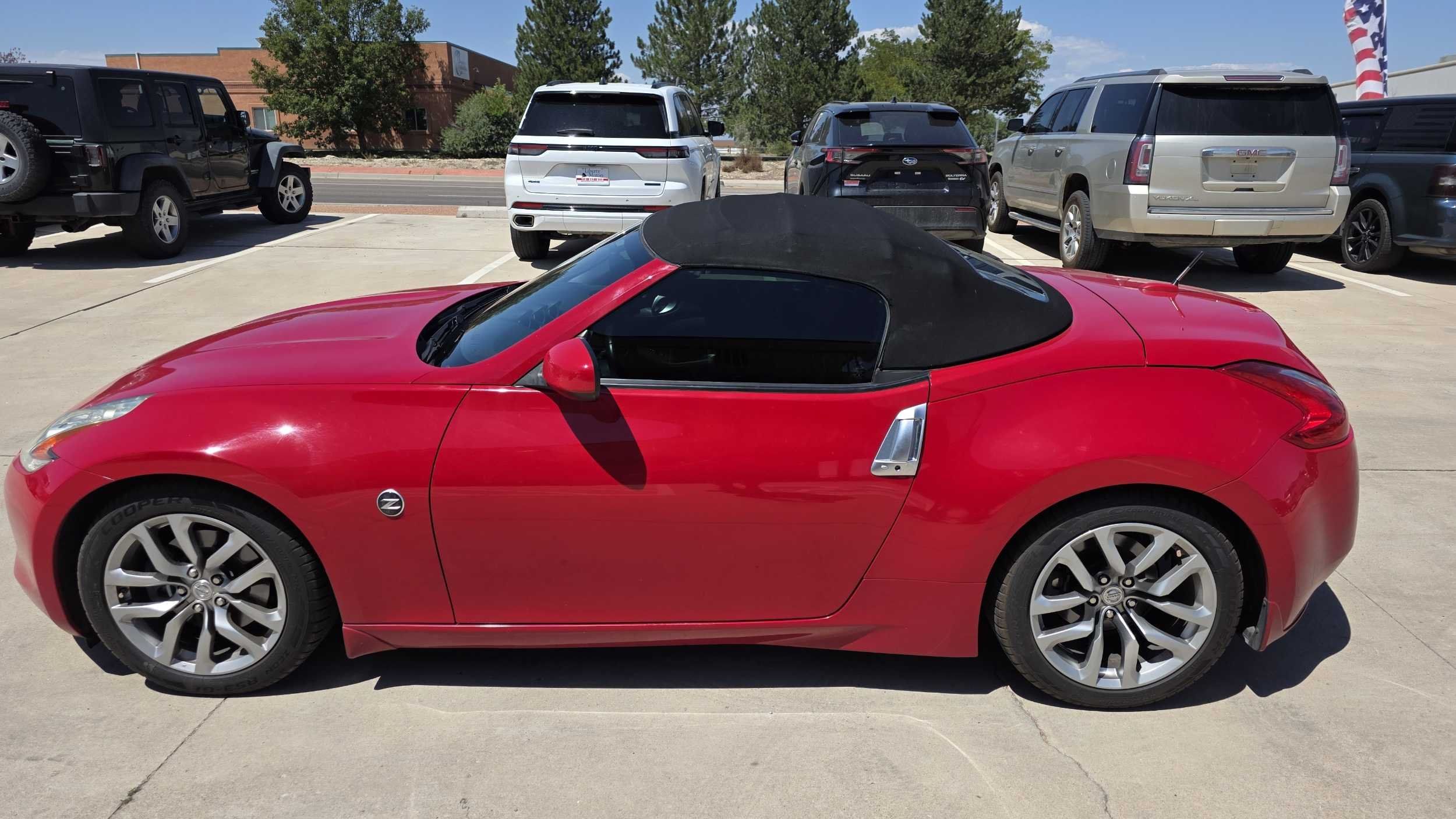 2010 Nissan 370Z Touring photo 22