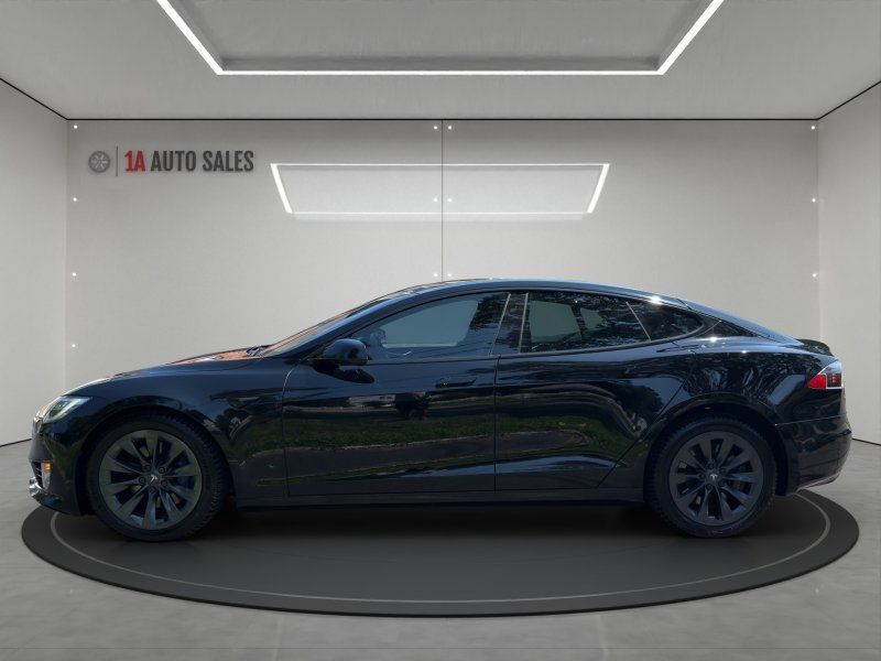 2019 Tesla Model S Long Range photo 2
