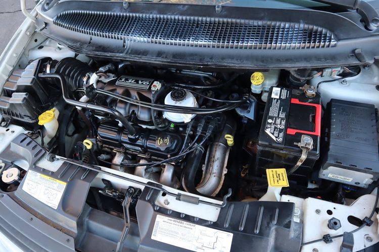 2005 Dodge Grand Caravan SE Victory Motors of Colorado