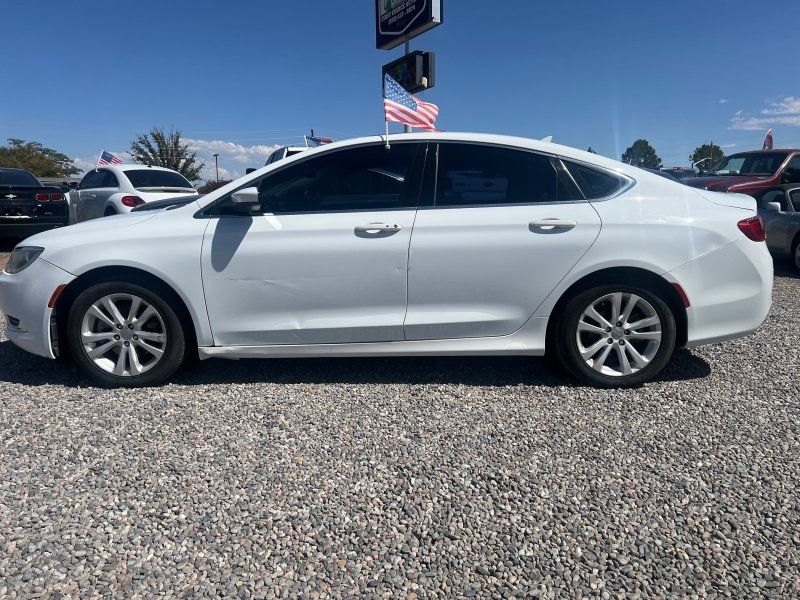 2016 Chrysler 200 Limited