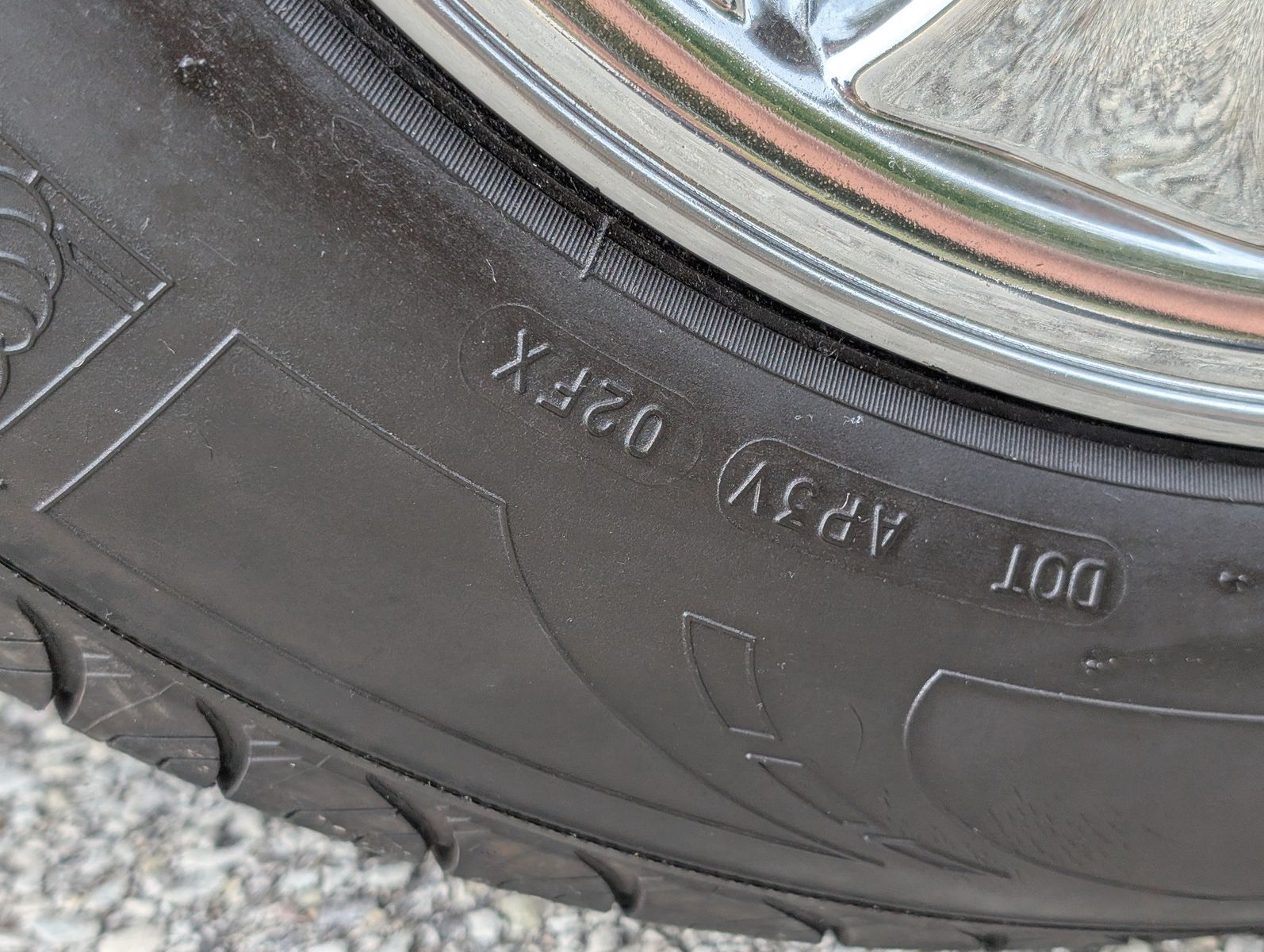 2005 Cadillac DeVille 30