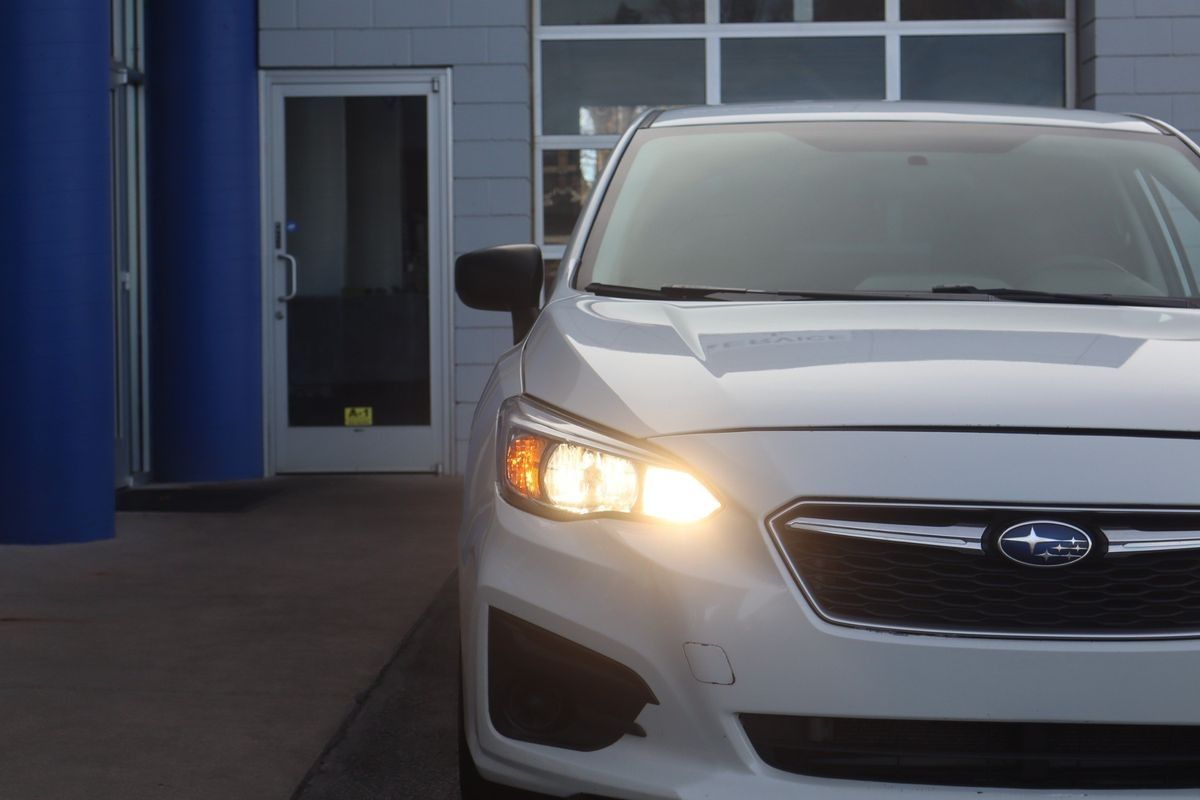 2019 Subaru Impreza 2.0i