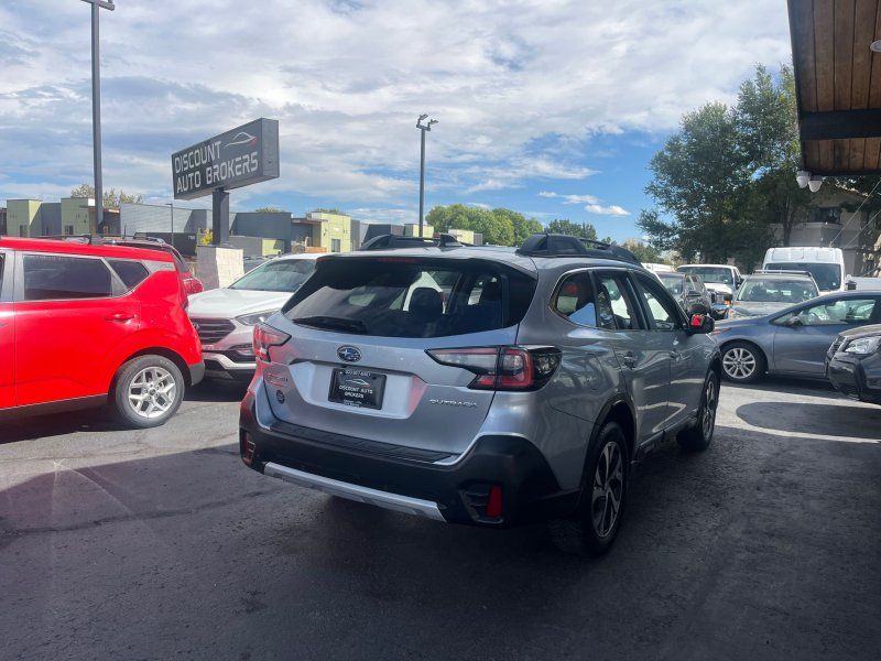 2020 Subaru Outback Limited photo 2