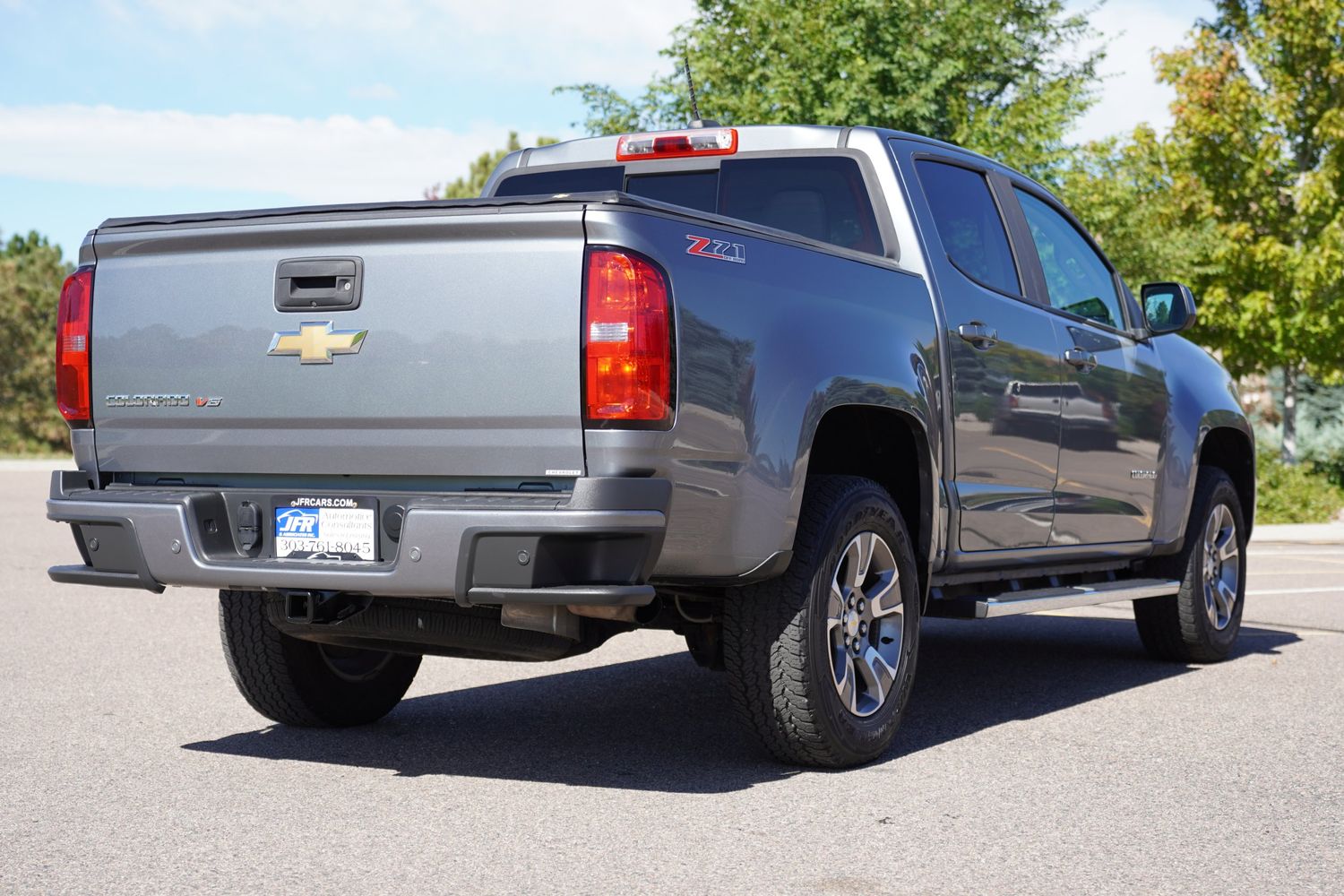 2019 Chevrolet Colorado Z71 photo 3