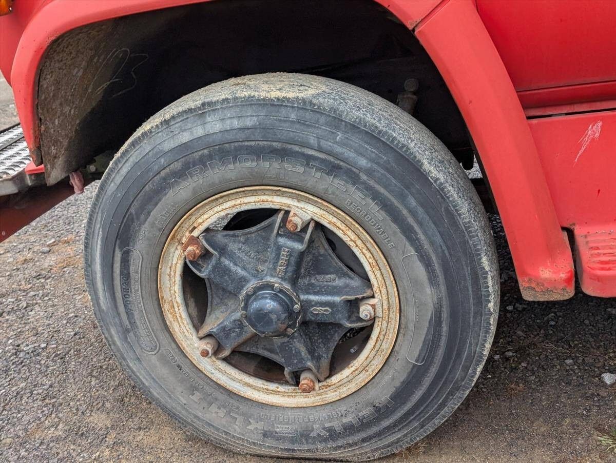 1987 GMC TopKick C70 35