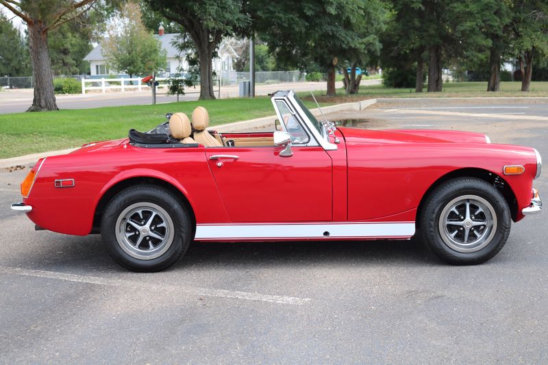 1974 MG Midget Photos