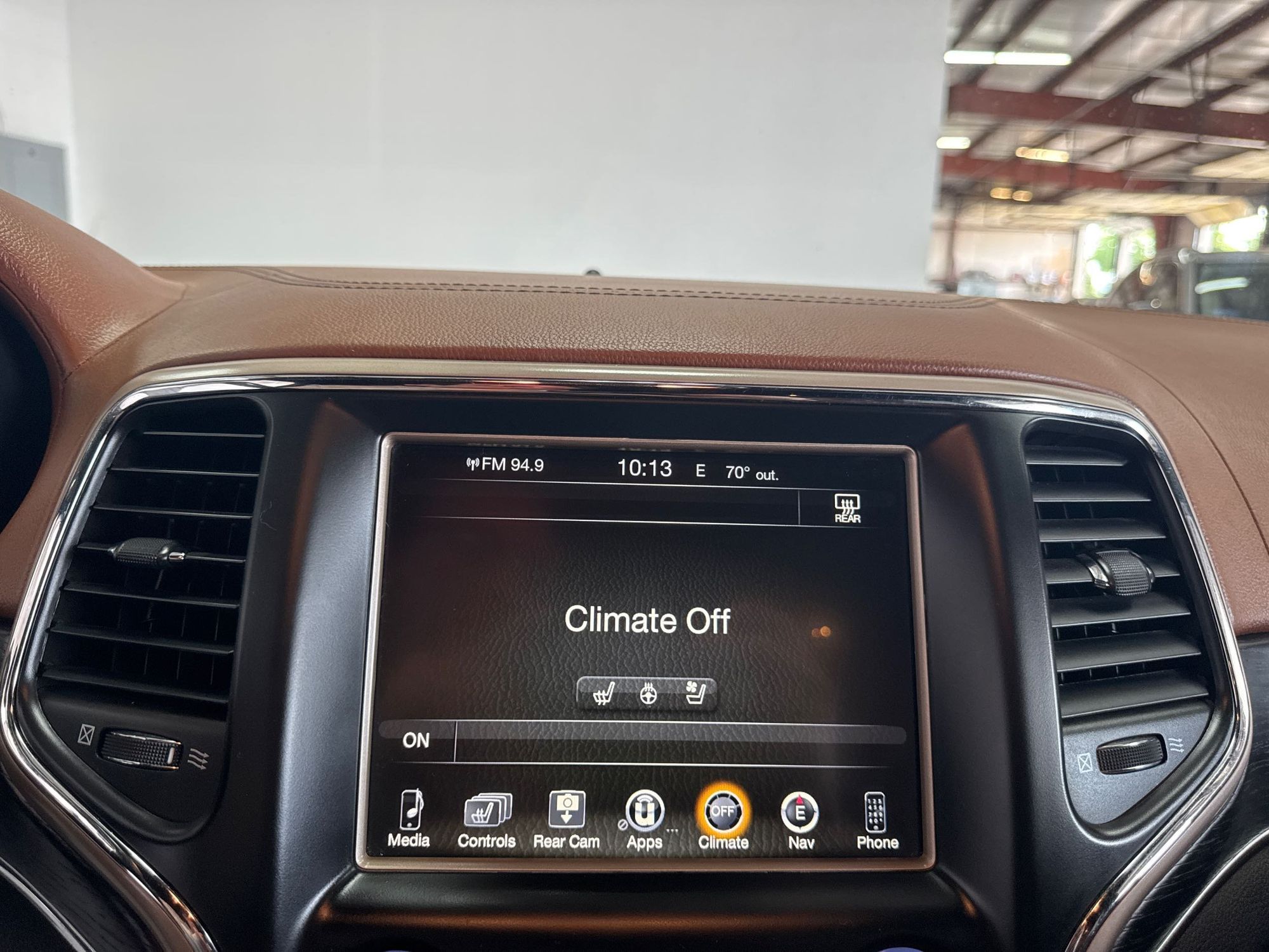 2017 Jeep Grand Cherokee Summit photo 15
