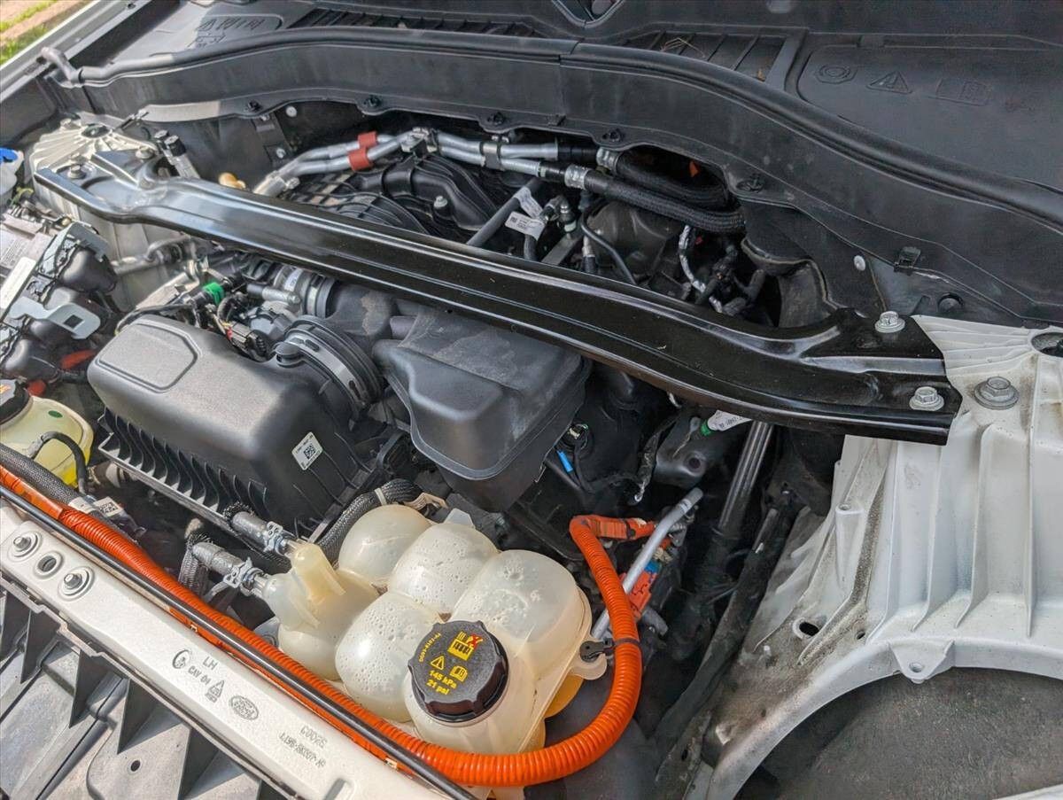 2020 Ford Explorer Hybrid Limited photo 48