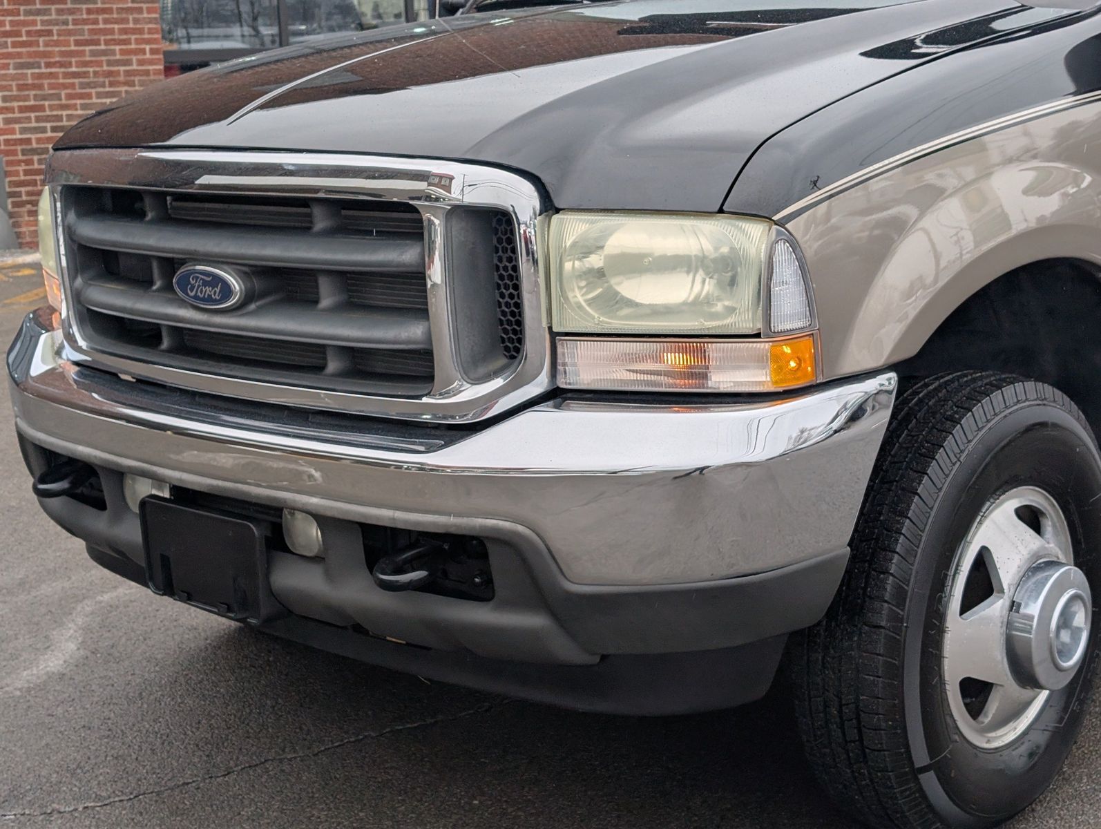 2004 Ford F-350 Super Duty 39