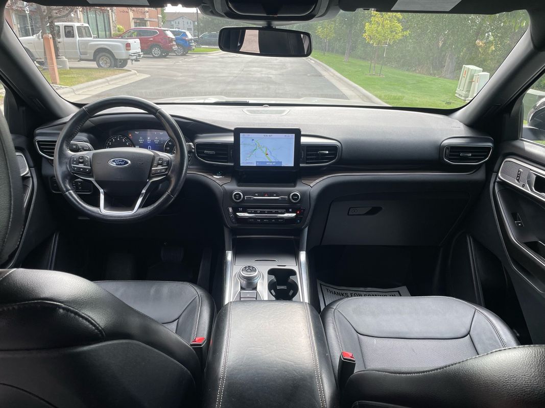 2020 Ford Explorer Limited - Photo 17