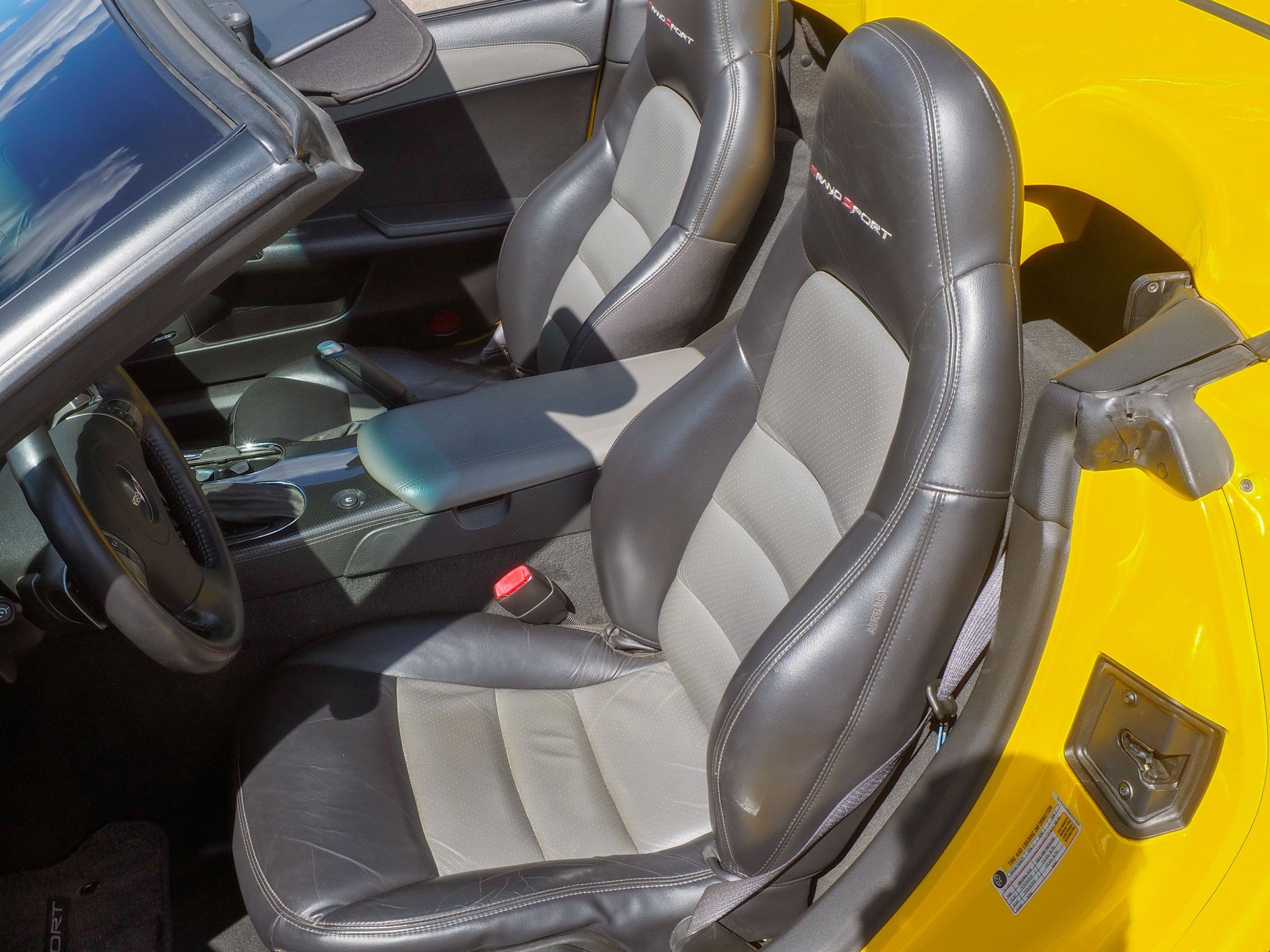 2010 Chevrolet Corvette Yellow Grand Sport