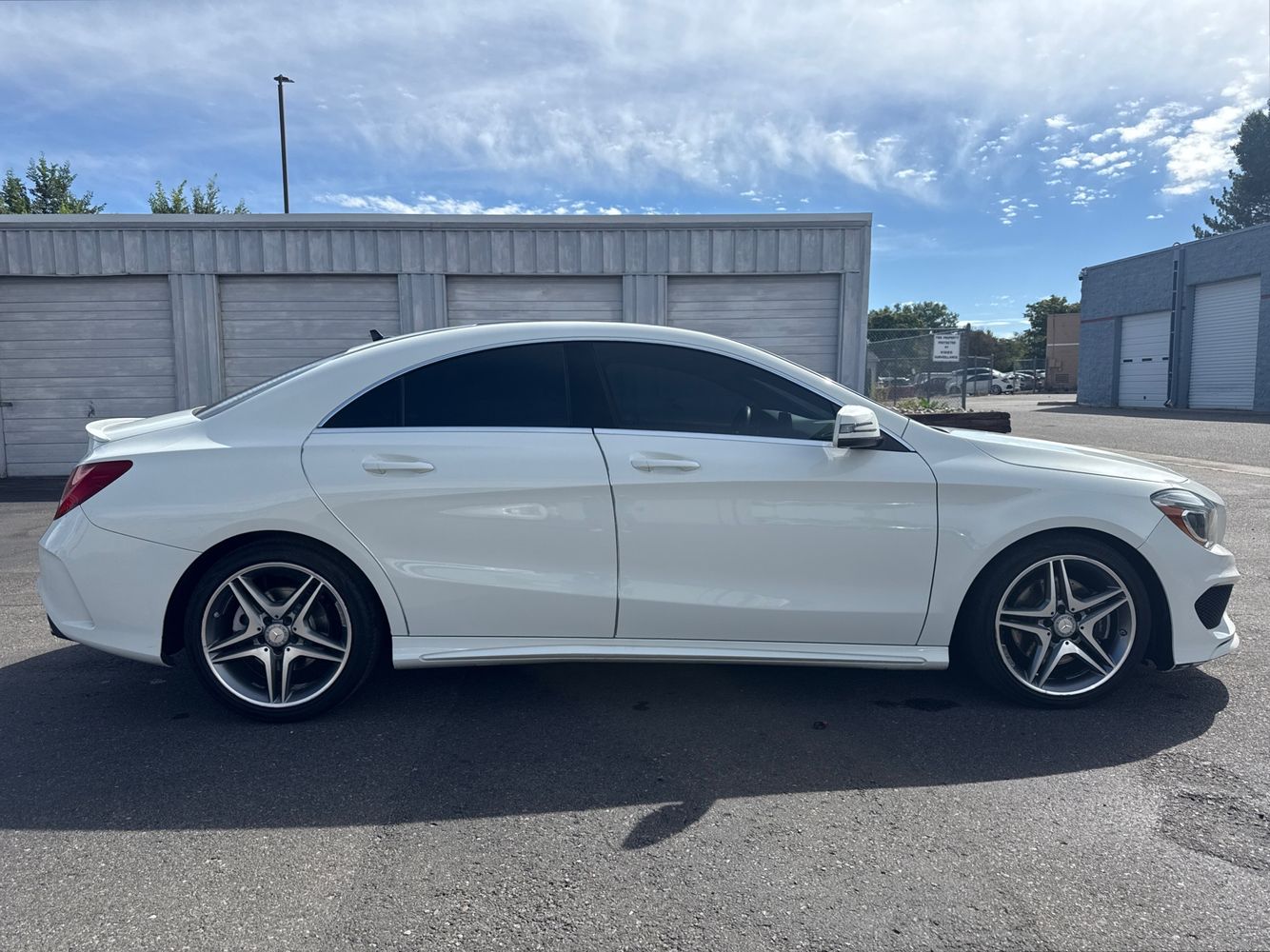 2015 Mercedes Benz CLA 250 photo 5