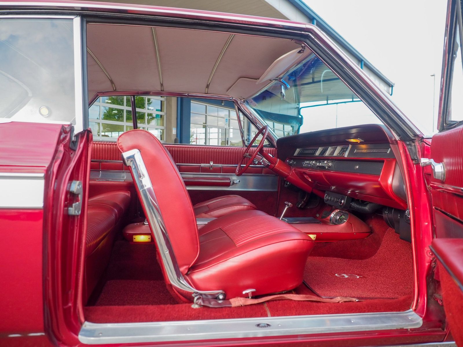 1963 Oldsmobile Starfire 52
